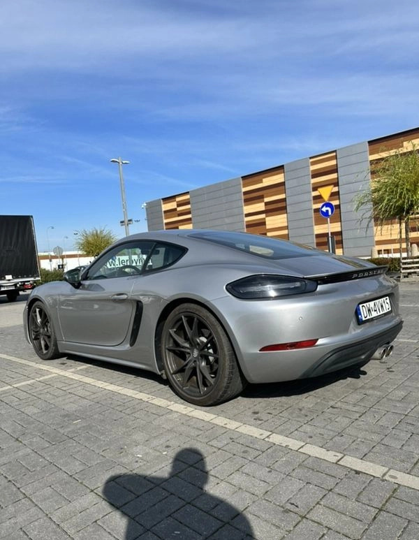 Porsche 718 Cayman cena 299000 przebieg: 23000, rok produkcji 2020 z Wrocław małe 67